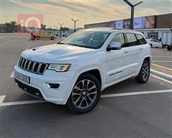 جیپ گراند شیرۆکی